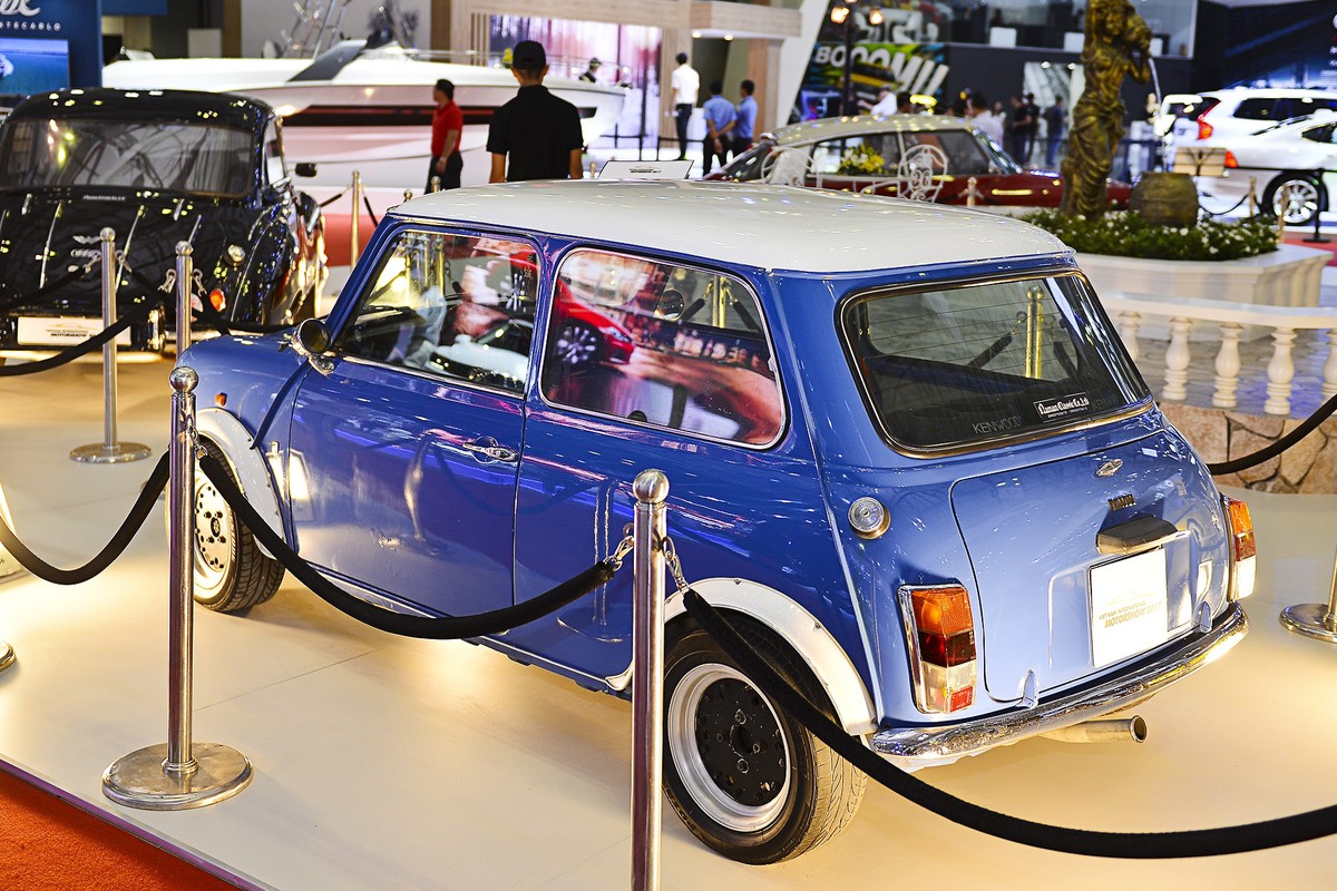 Ngam “xe cu” 50 tuoi Mini Cooper 1967 tai Viet Nam-Hinh-3